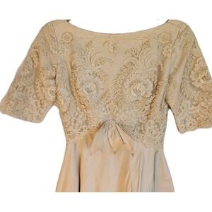 Vintage 1950s Peau de Soie Lace Dress Hess's Allentown PA  Formal Gown Small